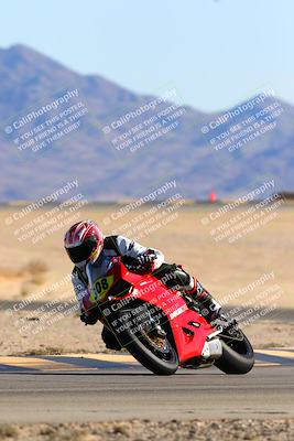 media/Jan-08-2022-SoCal Trackdays (Sat) [[1ec2777125]]/Turn 4 (1145am)/